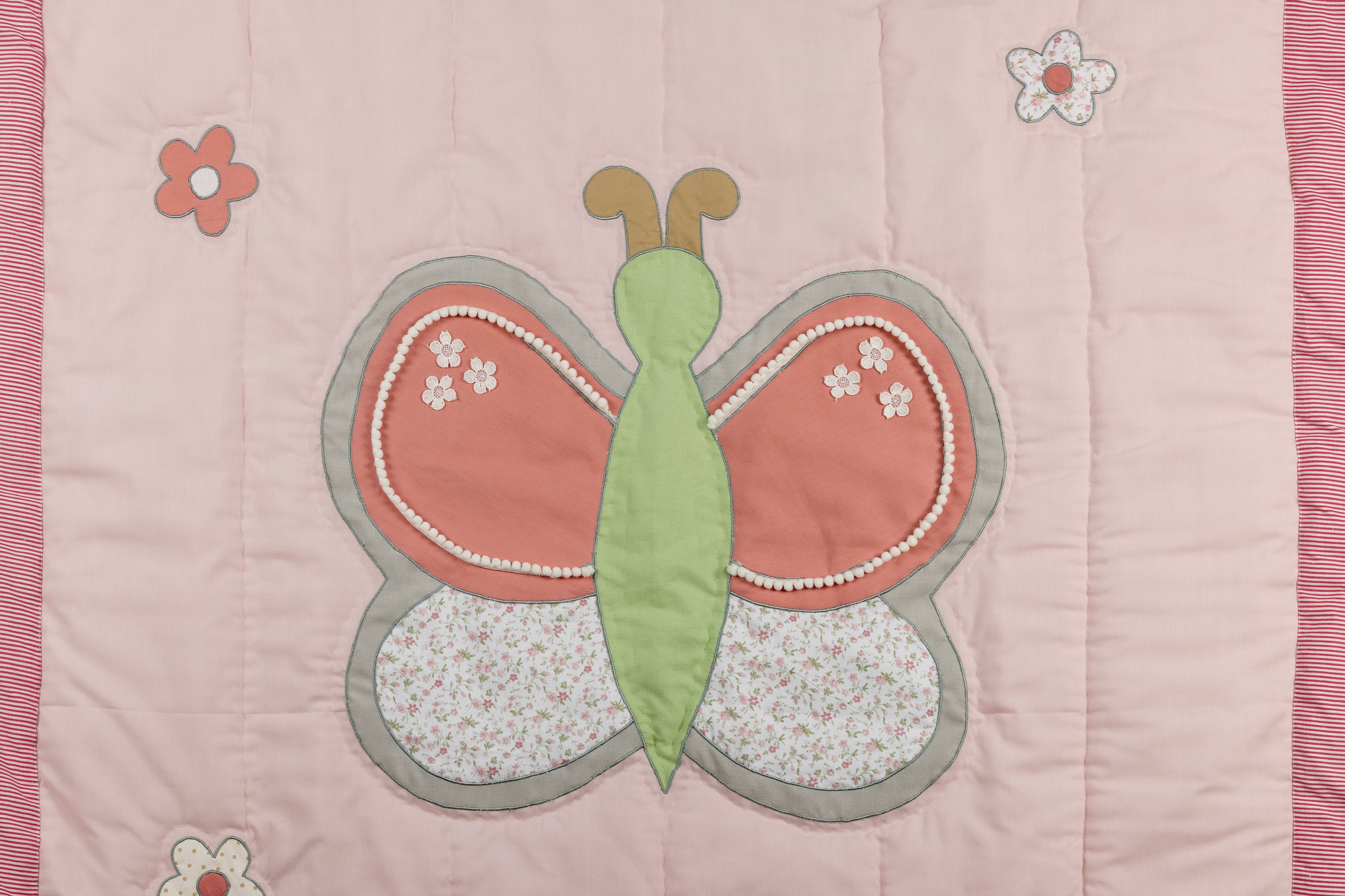 BUTTERFLY GARDEN BABY QUILT