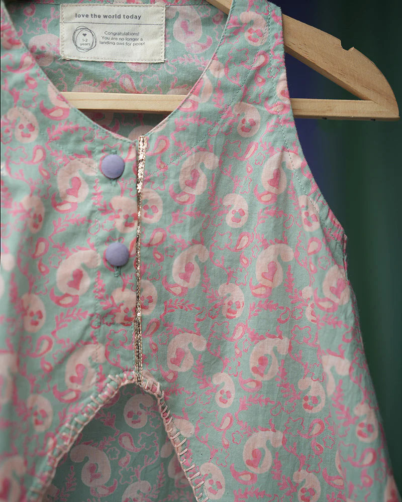 Paisley Heart Girls Ethnic Wear Lehenga