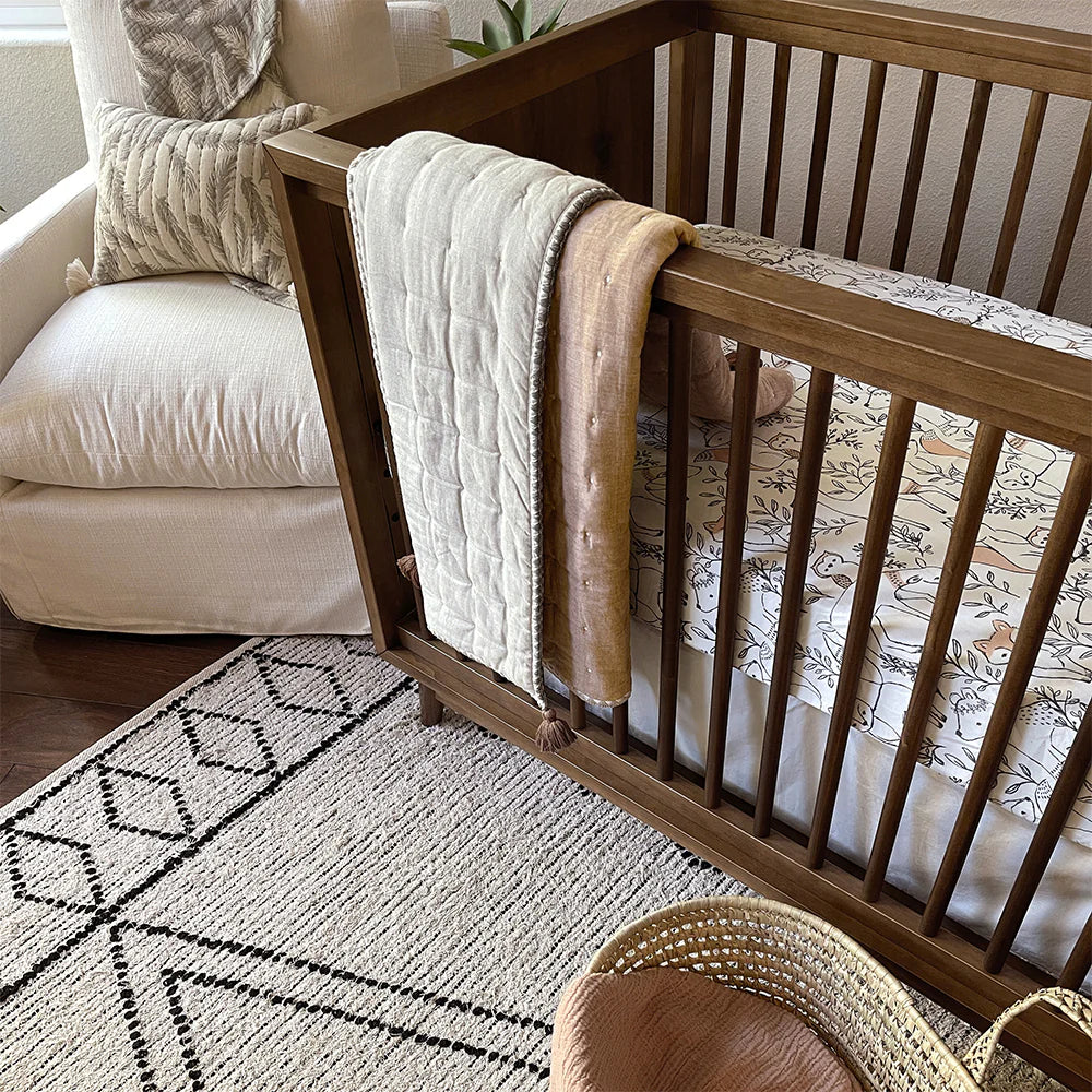 Ezra Crib Fitted Sheet – Woodland