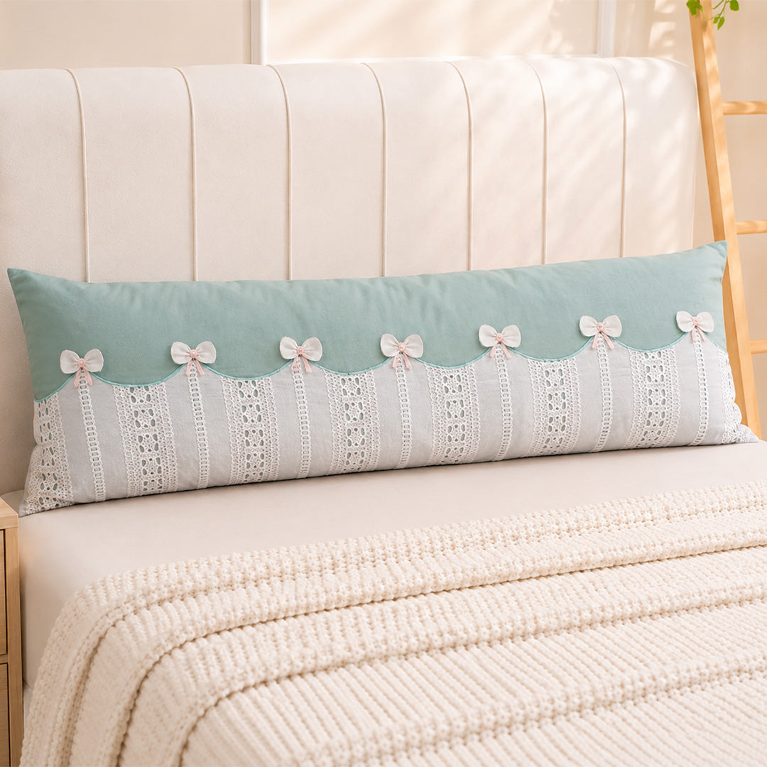 Vintage-Lace Long Cushion Cover