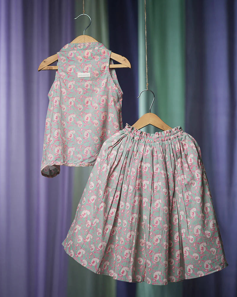 Paisley Heart Girls Ethnic Wear Lehenga