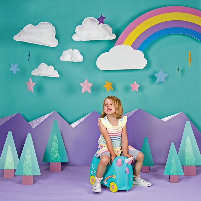 Una The Unicorn Trunki