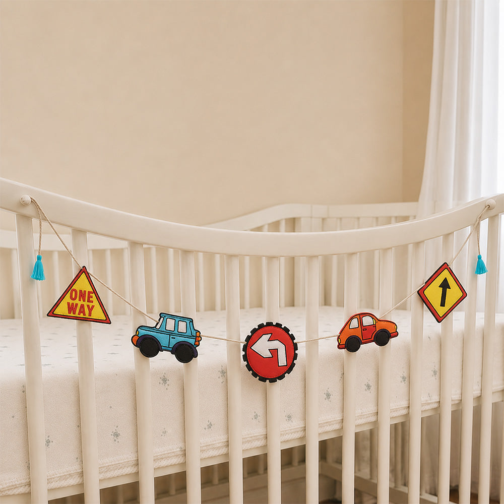 Boys N Toys Bunting
