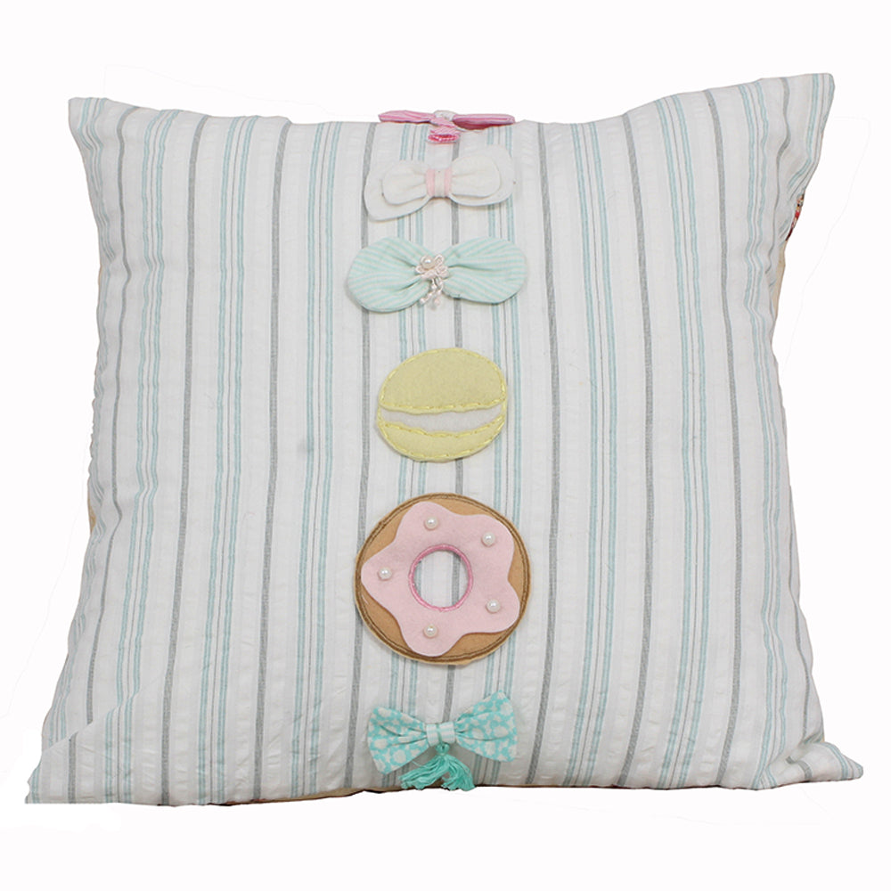 Vintage- Multibow 16" X 16" Cushion Cover