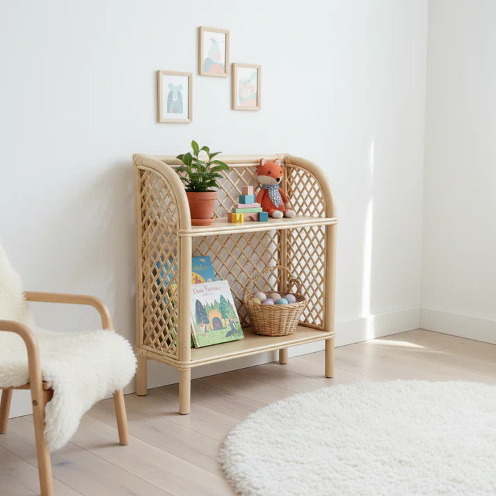 Lola Shelf