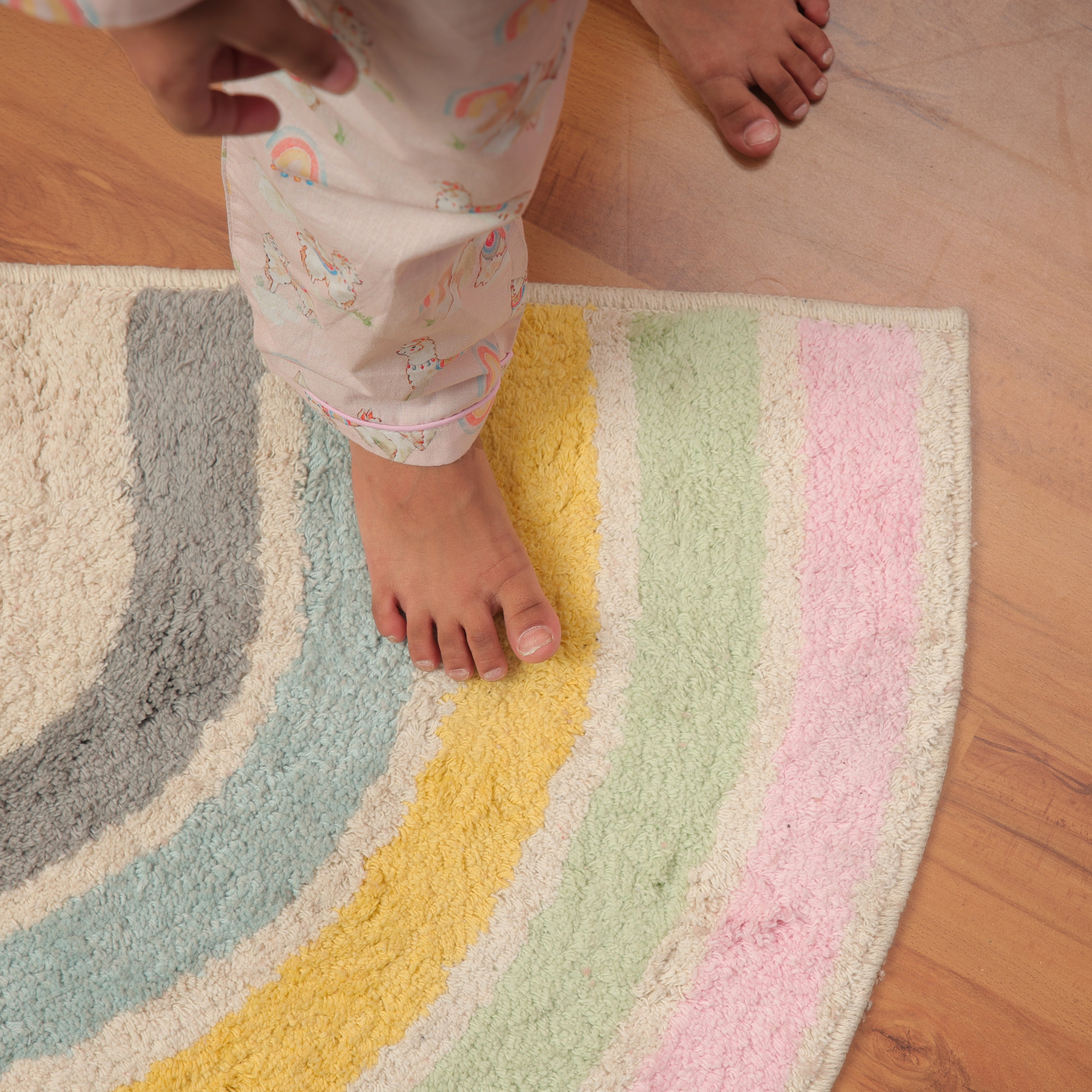 OOH LA LLAMA BATH MAT