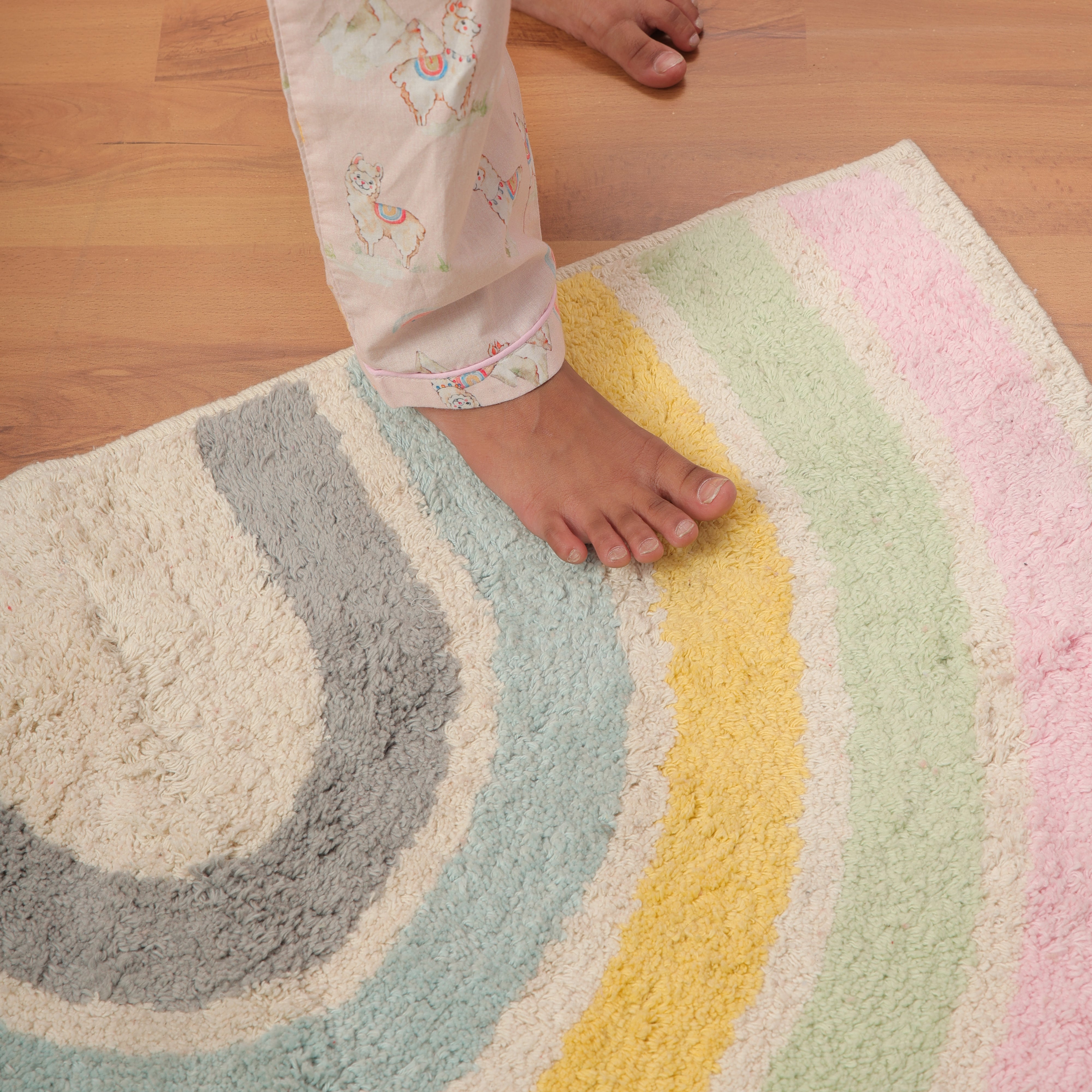 OOH LA LLAMA BATH MAT
