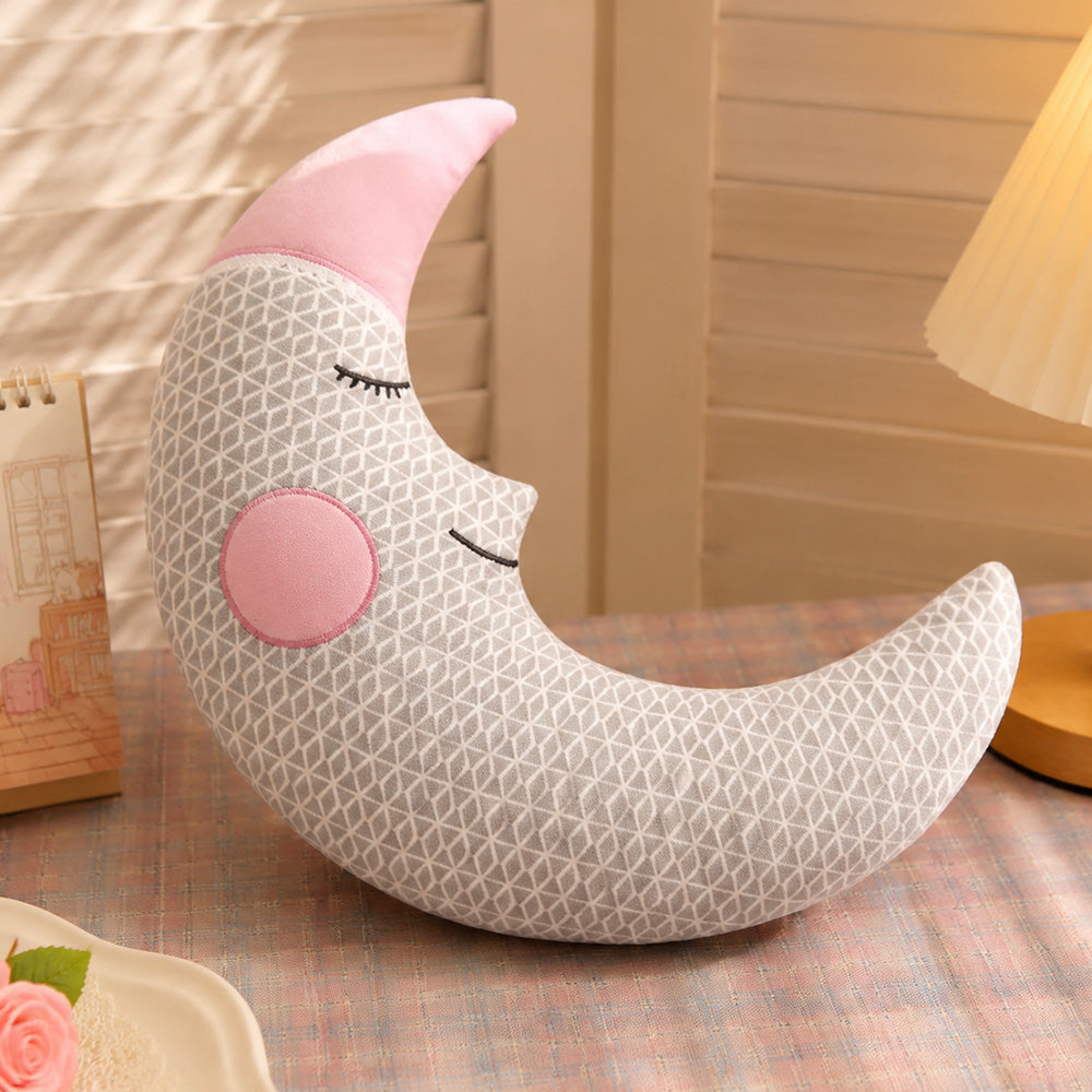 Half Moon Shaped Cushion