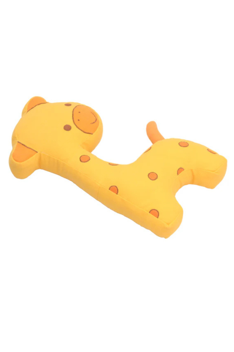 Girafee - Shaped Cushion