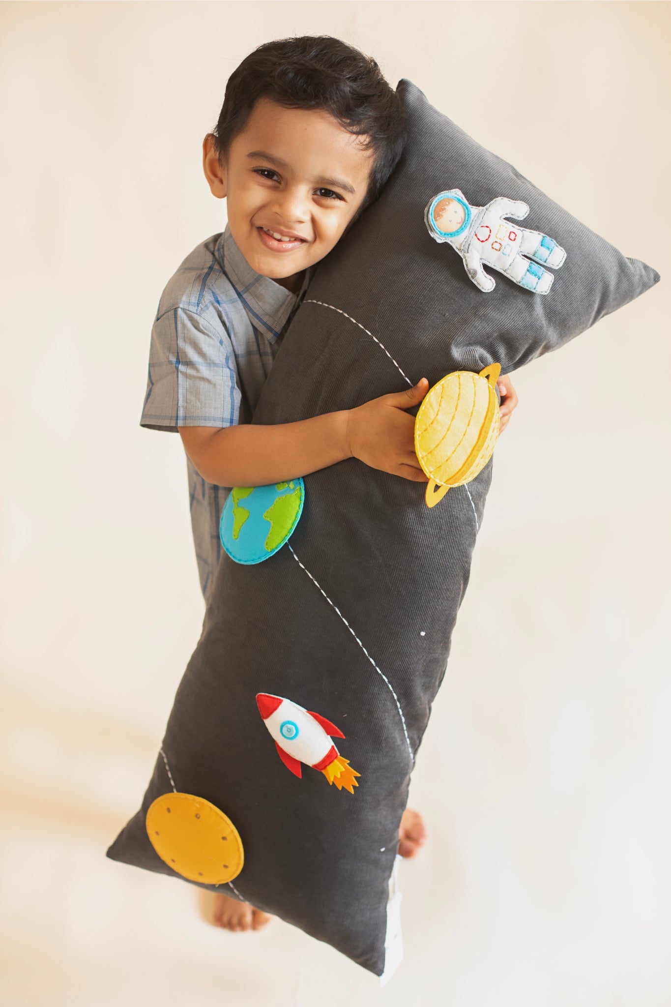 SOLAR SYSTEM LONG CUSHION COVER WITH POP UPS