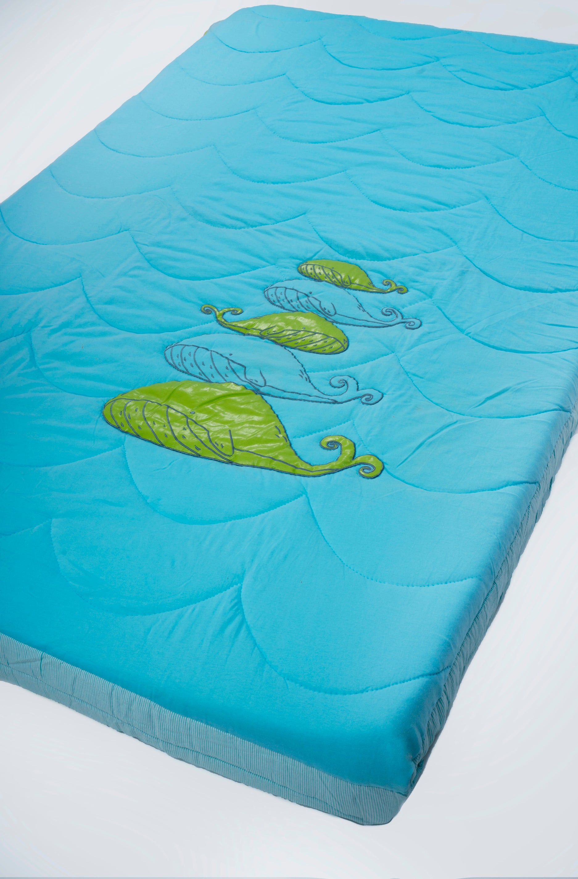 Whale Of A Time Quilt Single